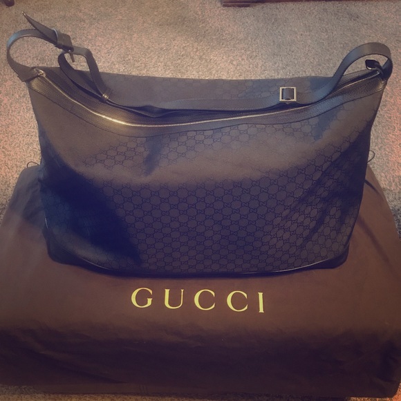 Gucci Handbags - 🖤ONE DAY SALE🖤Authentic Black Gucci Duffel Bag
